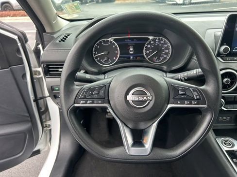 Used 2024 Nissan Sentra SV image 15