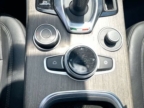 Used 2023 Alfa Romeo Stelvio Ti w/ Active Assist Plus Package AWD/4WD image 40