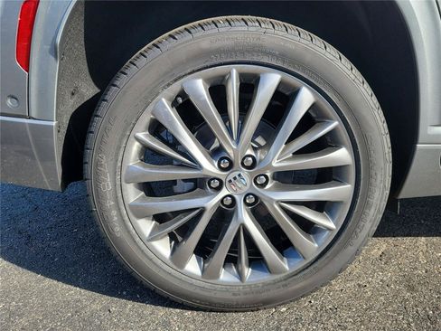 New 2026 Buick Enclave Avenir w/ Super Cruise Package AWD/4WD image 7