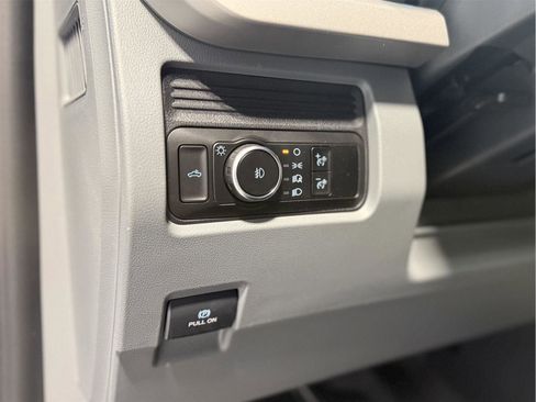 New 2026 Ford F350 XL w/ XL Chrome Package image 34