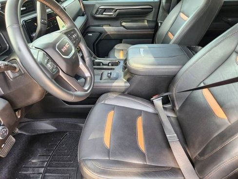 Used 2024 GMC Sierra 2500 AT4 w/ AT4 Premium Plus Package image 5
