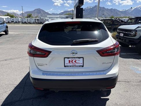 Used 2022 Nissan Rogue Sport SL AWD/4WD image 7