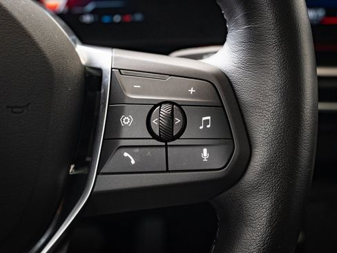 Certified 2025 BMW X2 xDrive28i image 24