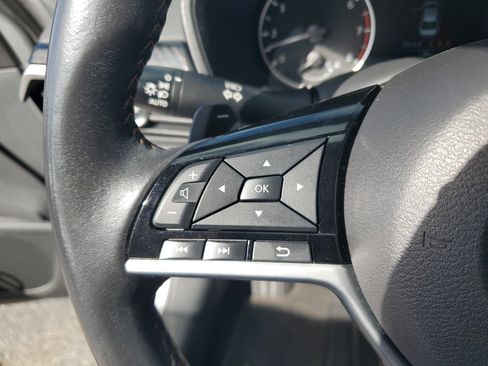 Certified 2023 Nissan Altima 2.5 SR w/ SR Premium Package image 17