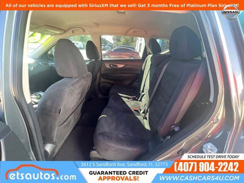 Used 2016 Nissan Rogue SV image 10