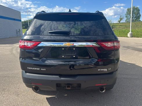Used 2020 Chevrolet Traverse LT w/ LPO, Floor Liner Package AWD/4WD image 4