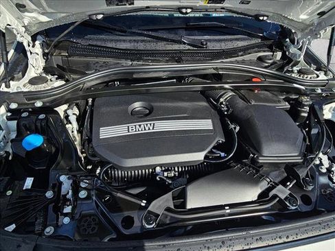 Used 2025 BMW 228i xDrive w/ Technology Package image 21