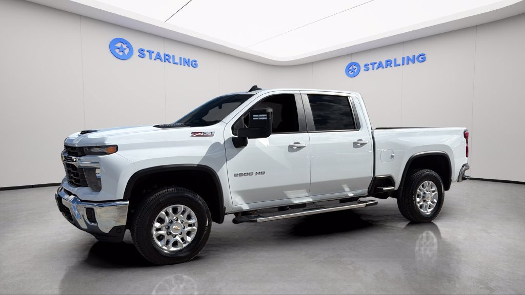Certified 2026 Chevrolet Silverado 2500 LT AWD/4WD image 6