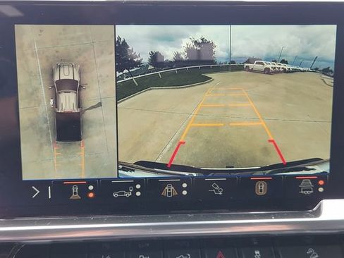 New 2026 GMC Sierra 2500 SLT AWD/4WD image 15