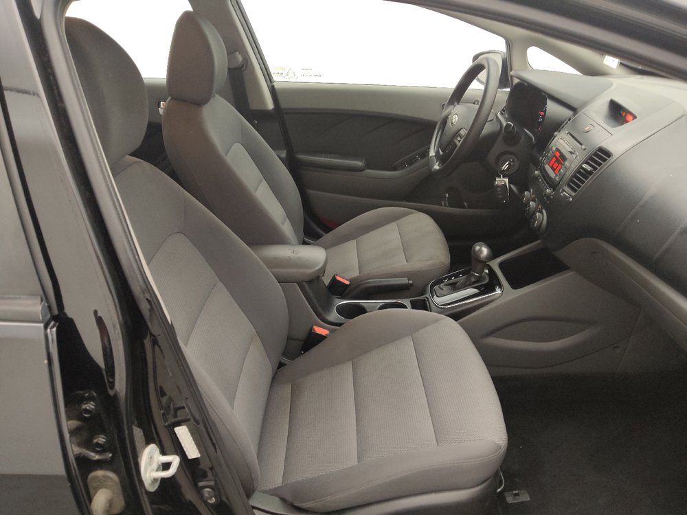 Used 2017 Kia Forte LX FWD image 21