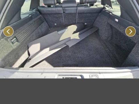 Used 2017 Land Rover Range Rover HSE image 8