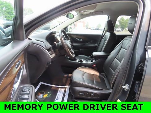 Used 2019 GMC Terrain Denali w/ Advanced Safety Package image 18