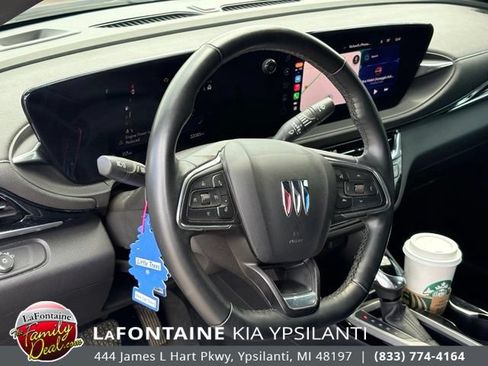Used 2024 Buick Envista Sport Touring w/ Convenience I Package FWD image 12