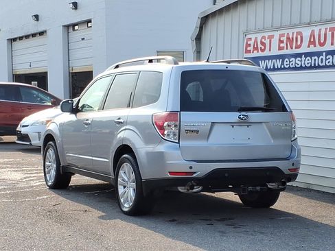Used 2012 Subaru Forester 2.5X Premium AWD/4WD image 3
