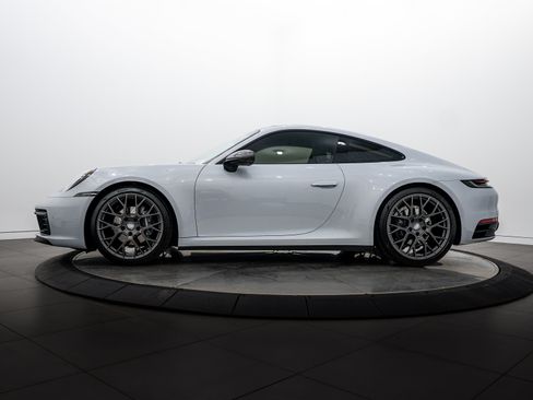 Certified 2023 Porsche 911 Carrera T RWD image 2