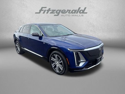Certified 2024 Cadillac Lyriq Luxury w/ LPO, Floor Liner Package AWD/4WD image 1