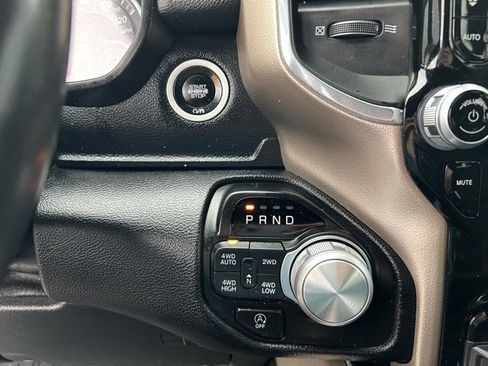 Used 2019 RAM 1500 Laramie w/ Sport Appearance Package AWD/4WD image 30