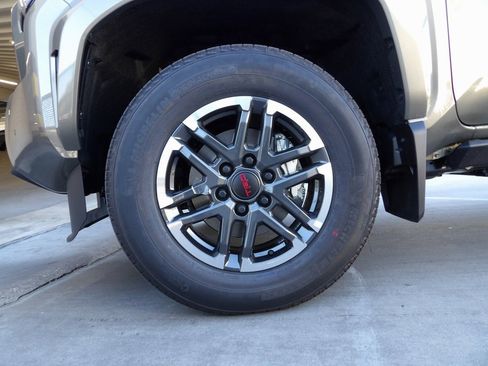 New 2025 Toyota Tacoma TRD Sport image 19