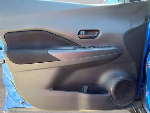 Certified 2022 Nissan Kicks S FWD image 16