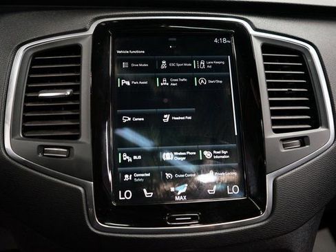 Used 2022 Volvo XC90 T6 Momentum image 33