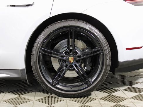 Used 2023 Porsche Taycan 4S image 40