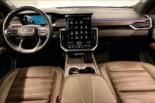 Used 2026 GMC Acadia Denali w/ Super Cruise Package AWD/4WD image 18