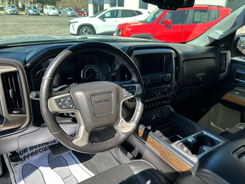 Used 2018 GMC Sierra 1500 Denali w/ Denali Ultimate Package image 17