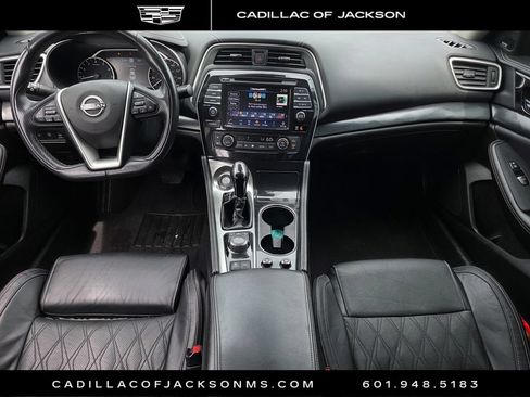 Used 2023 Nissan Maxima Platinum w/ Sport Mat Group FWD image 9