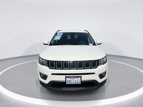 Used 2019 Jeep Compass Latitude w/ Popular Equipment Group image 3