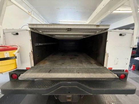 Used 2012 Ford F350 XL w/ PWR Equipment Group image 5