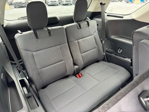 New 2025 Ford Explorer Active image 28