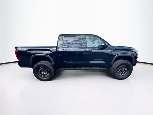 Used 2022 Toyota Tundra SR5 w/ TRD Off-Road Premium Package image 4