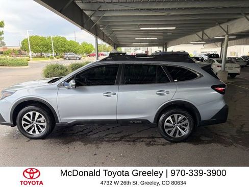 Used 2022 Subaru Outback Premium AWD/4WD image 8