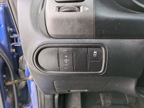 Used 2017 Kia Forte LX image 15