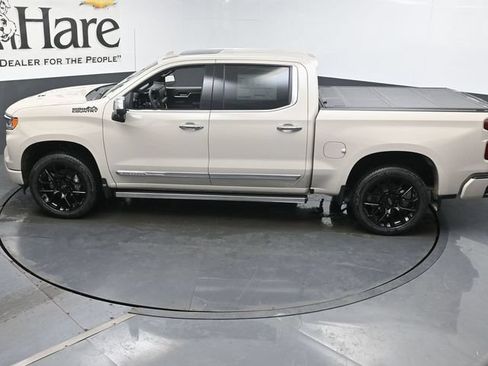 New 2026 Chevrolet Silverado 1500 High Country AWD/4WD image 21