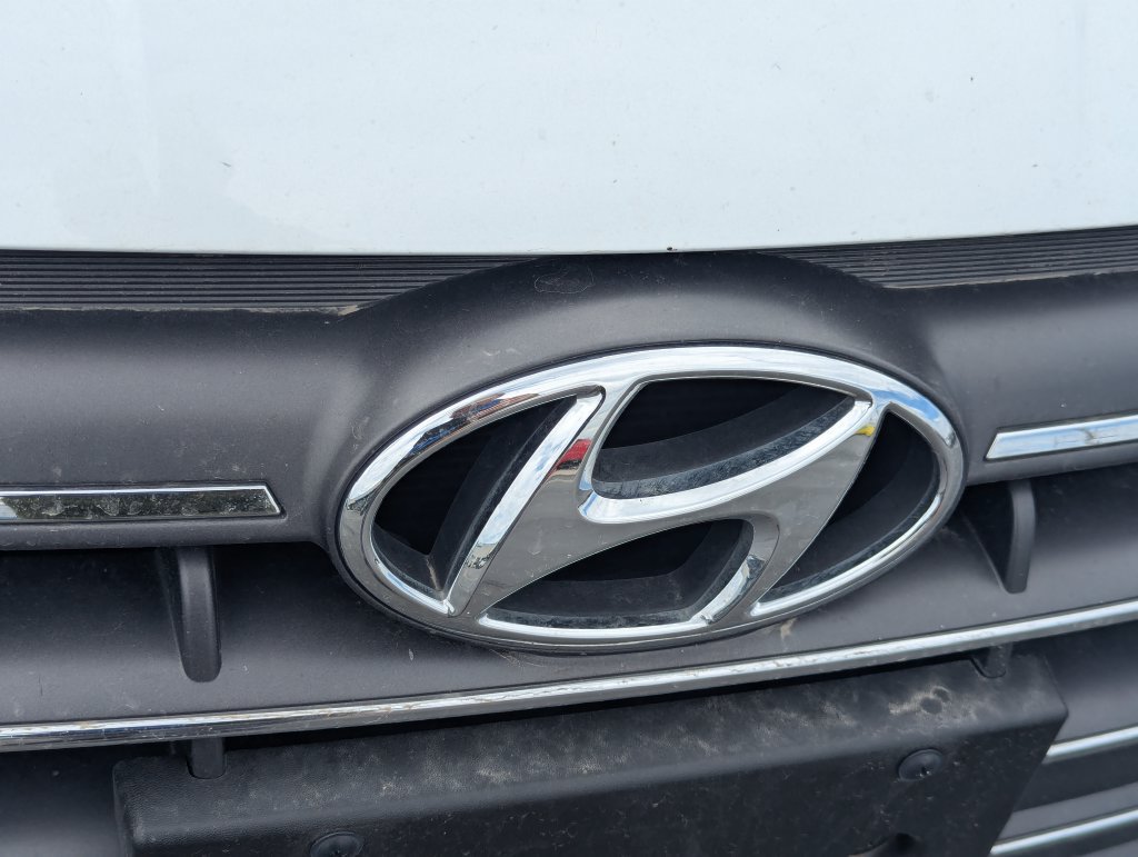 Used 2019 Hyundai Elantra SE w/ Cargo Package FWD image 10