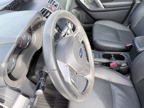 Used 2016 Subaru Forester 2.5i Touring w/ Eyesight & Navigation System image 15