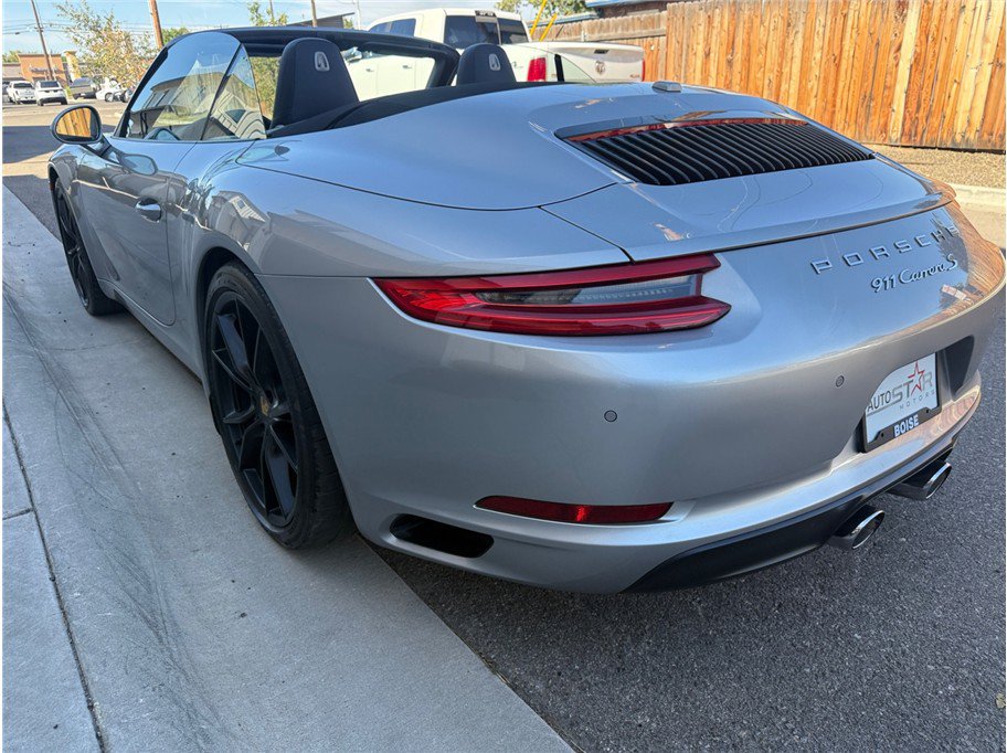 Used 2017 Porsche 911 Carrera S RWD image 42