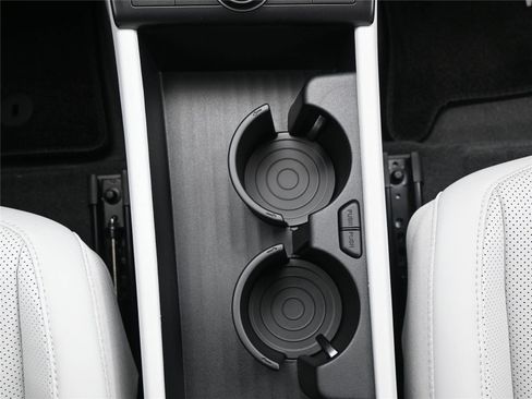 New 2026 Hyundai Kona SEL Premium image 16