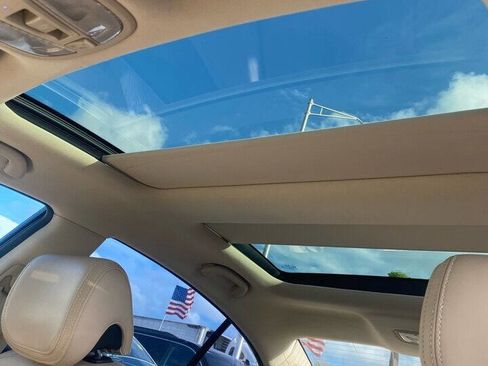 Used 2014 Kia Cadenza Premium w/ Luxury Package image 14