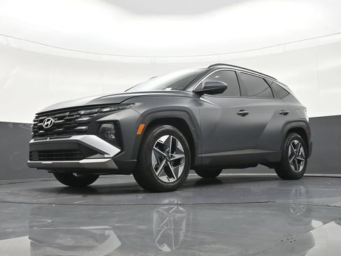 Used 2025 Hyundai Tucson SEL FWD image 29