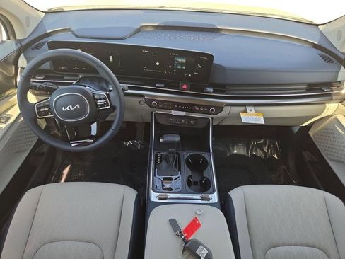 New 2026 Kia Carnival SX image 22