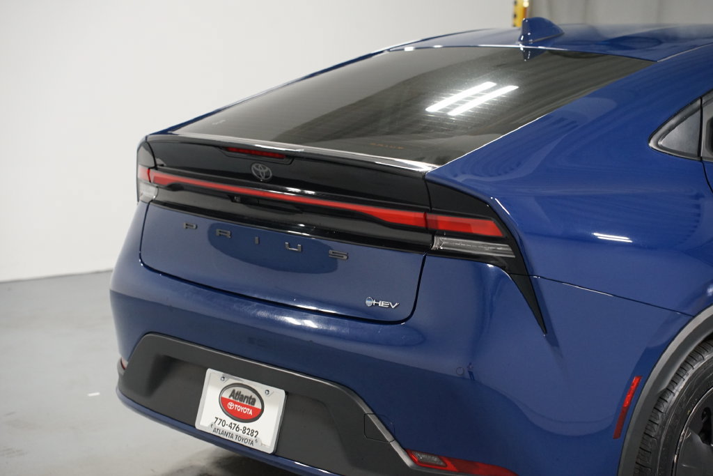 Certified 2024 Toyota Prius LE FWD image 9