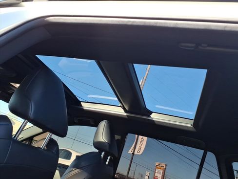 Used 2022 Toyota RAV4 XSE image 8