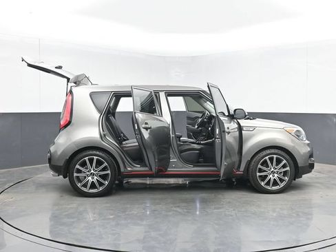 Used 2019 Kia Soul ! FWD image 49