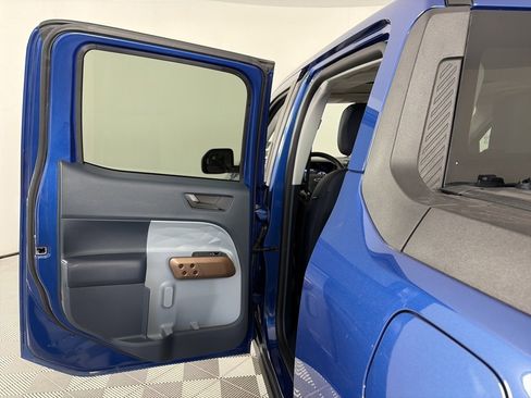 Certified 2023 Ford Maverick Lariat w/ Lariat Luxury Package image 12