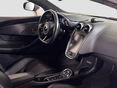 Used 2019 McLaren 570S Carbon Ext Trim * Only 20K Mil image 28