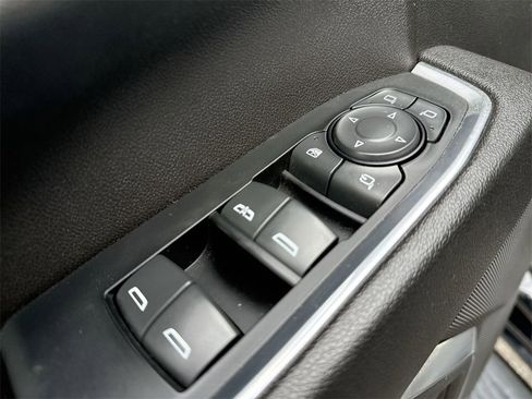 Used 2024 Chevrolet Silverado 2500 LT image 13