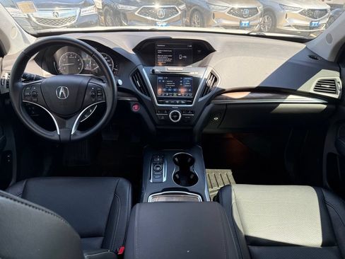 Used 2020 Acura MDX w/ Technology Package AWD/4WD image 13
