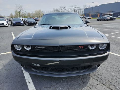 Used 2017 Dodge Challenger R/T Plus image 18
